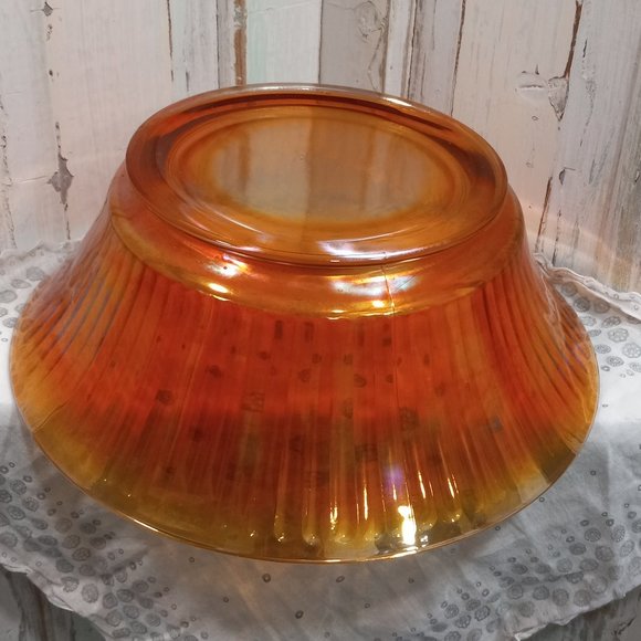 Large Vintage Iridescent Marigold Carnival Glass Bowl - Picture 3 of 6